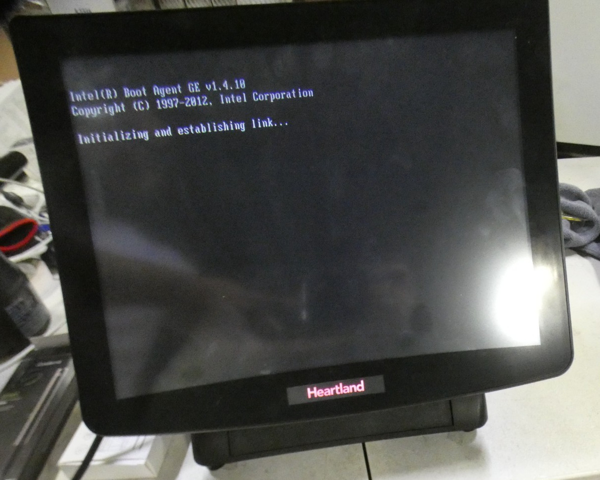 PioneerPOS Heartland CYPRUS Point of Sale 8GB 128GB Pentium MAR-QC8YCQ 15"