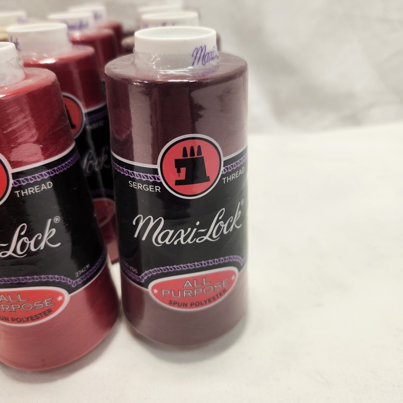 A&E Maxi-Lock Serger Thread Approx 3000 Yd. Each (Lot Of 16) 4 Open