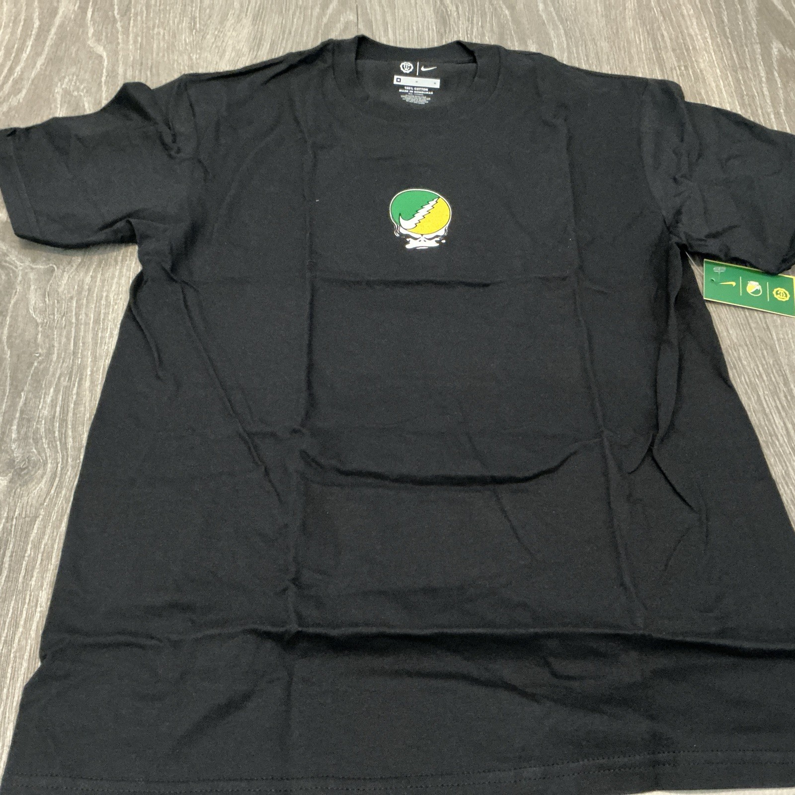 Nike Oregon Ducks Grateful Dead Shirt Men’s Size: Medium NWT Black Roses Tee