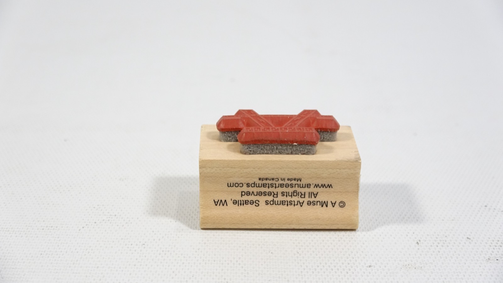 A Muse Picnic Wood Table Rubber Stamp 2-7124C