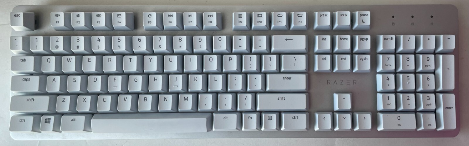 Razer Pro Type Ultra KEYBOARD SINGLE REPLACEMENT KEYCAPS KEYS (RZ03-0411)