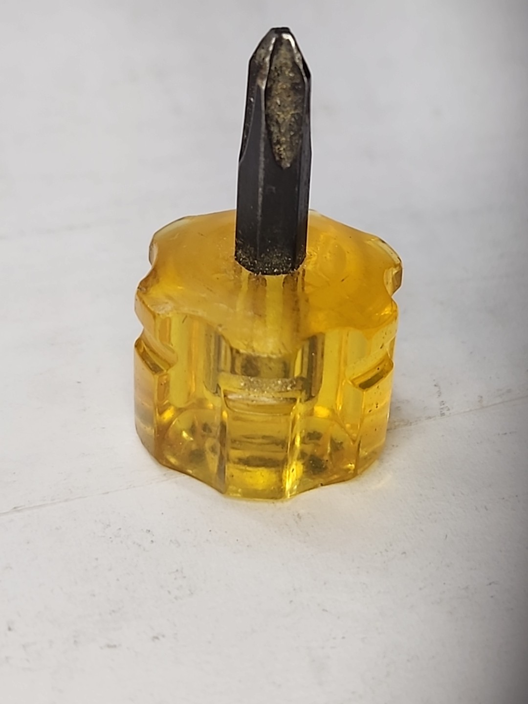 Snap-on Tools Mini Super Stubby Philips No. 2 Head Amber Screwdriver SDP12