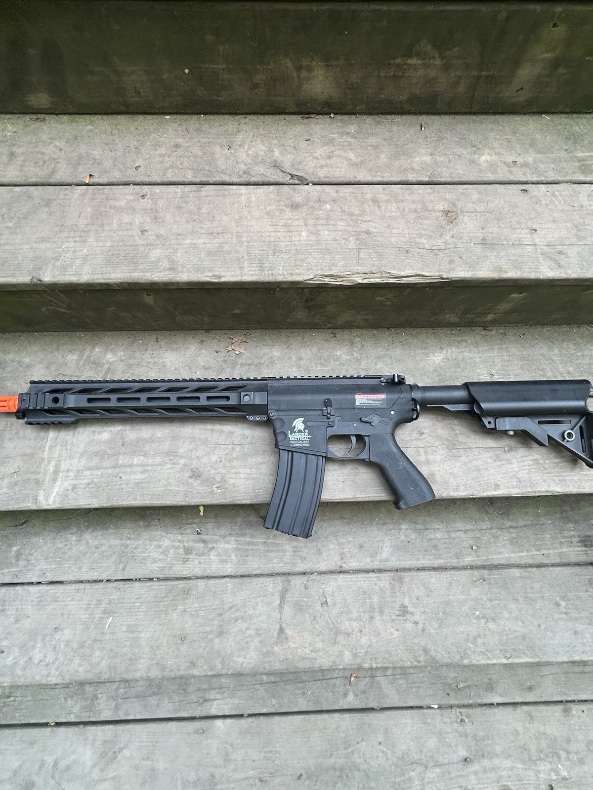 Lancer Tactical 6 Mm Airsoft Guns Only Used A Couple Of Times And Work Great