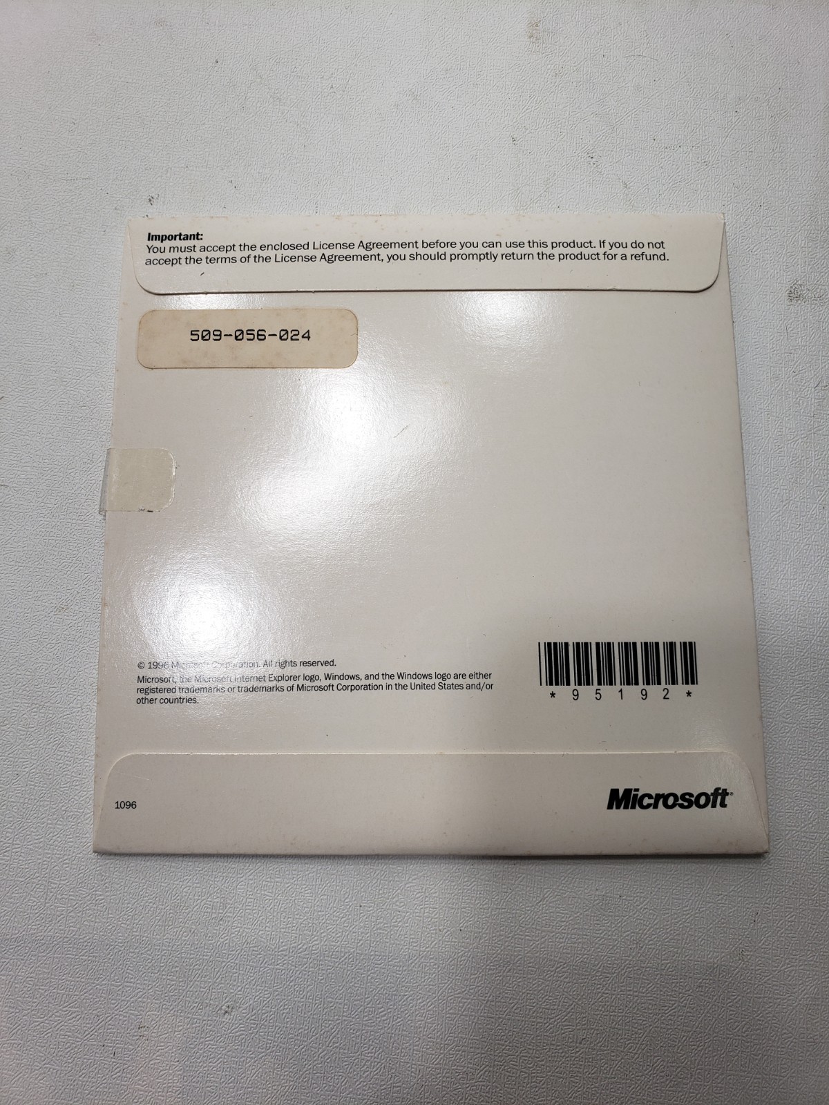 Vintage Microsoft Windows 95 Upgrade CD-ROM Complete Big Box IE Starter Kit