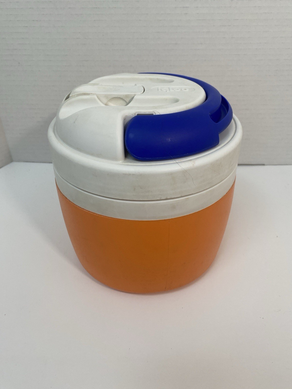 Vintage Igloo Elite Half 1/2 Gallon Water Cooler Jug - Orange w/Blue Handle
