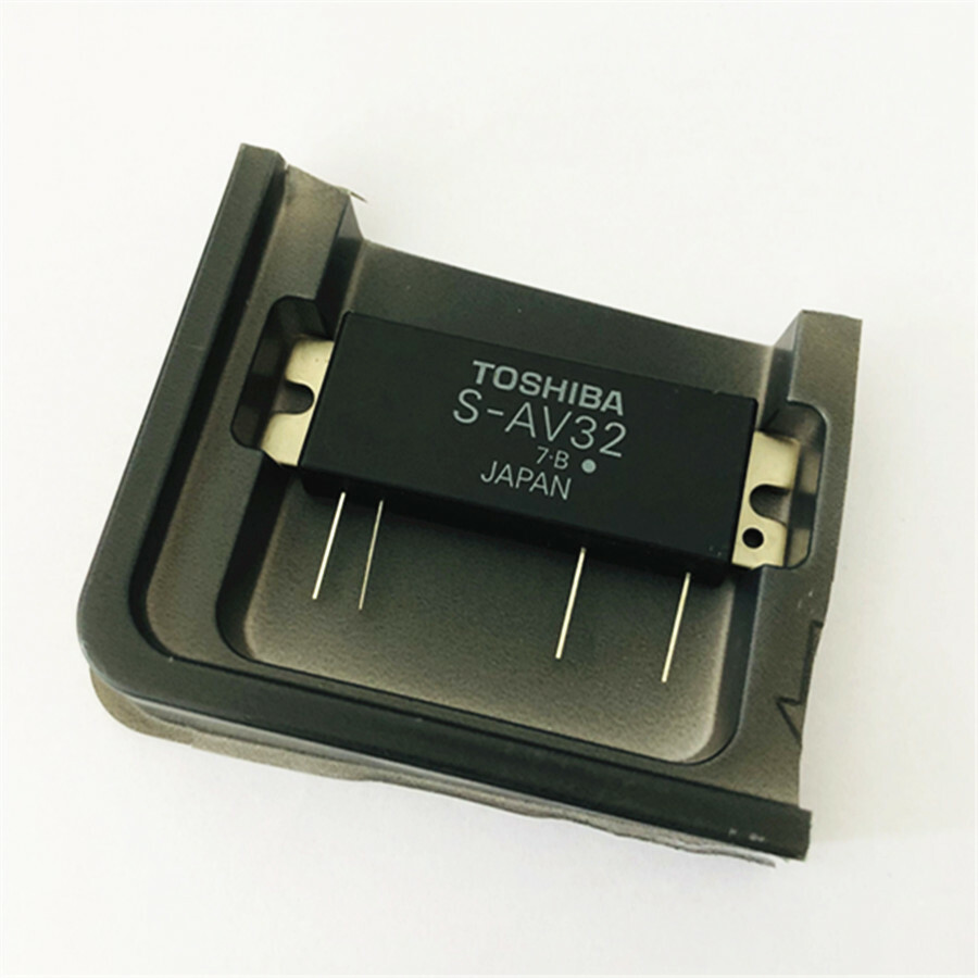 TOSHIBA S-AV32 RF POWER AMPLIFIER MODULE UHF BAND FM POWER AMPLIFIER MODULE
