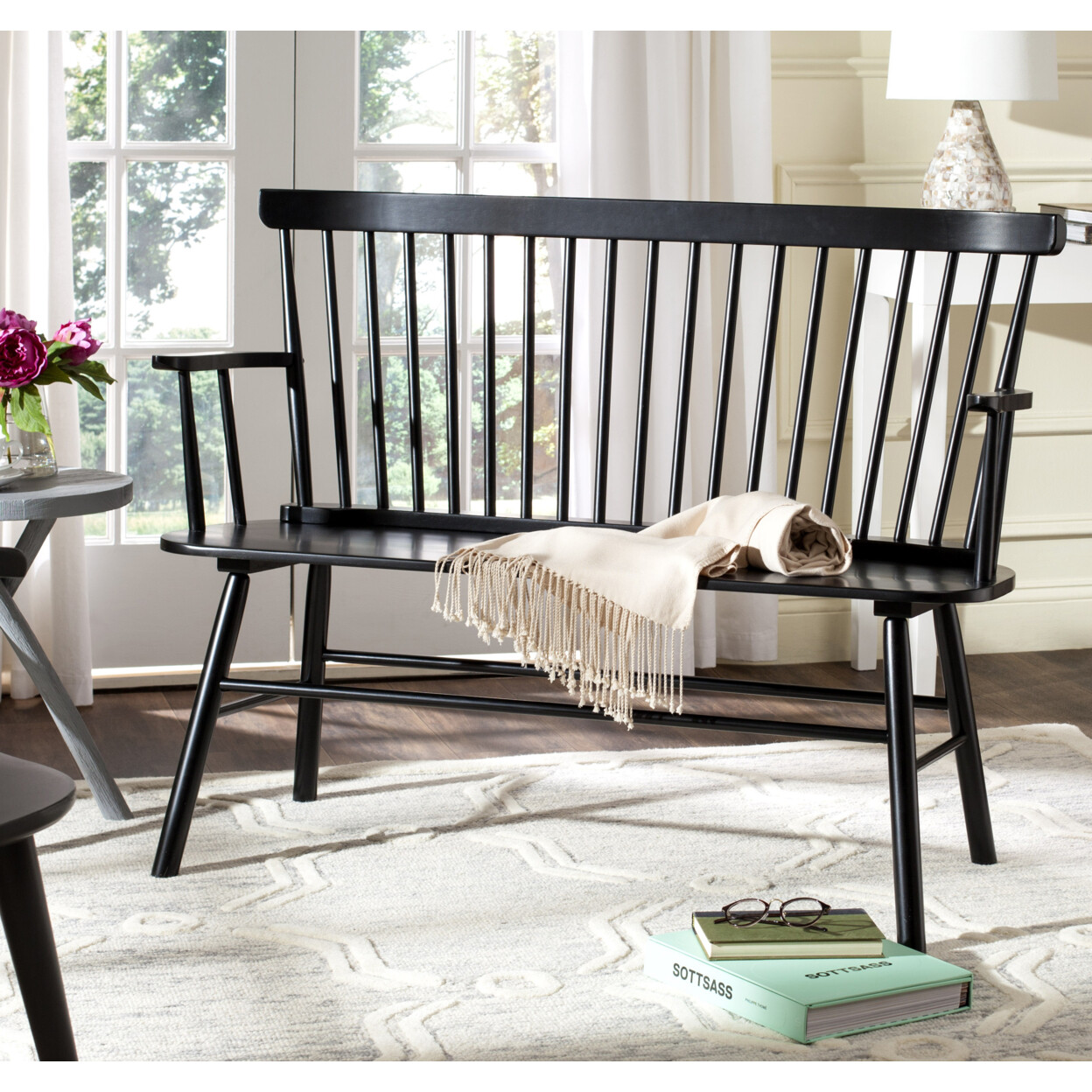 SAFAVIEH Addison Spindleback Settee | Black |