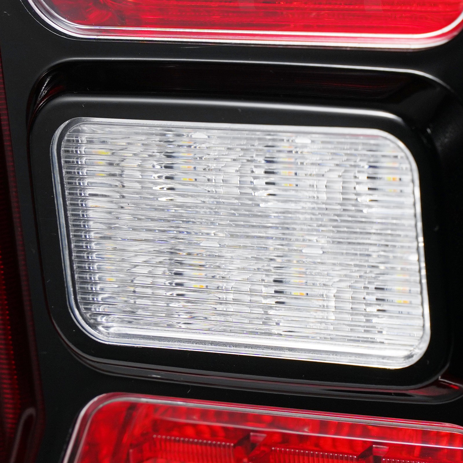 LED Tail Light Assy For 2020-2025 Jeep Gladiator W/O Blind Spot Right Passenger
