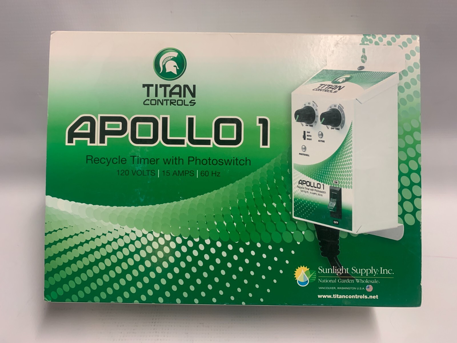 Titan Controls Apollo 1 Recycle Timer with Photoswitch - 120 Volt / 16 AMPS