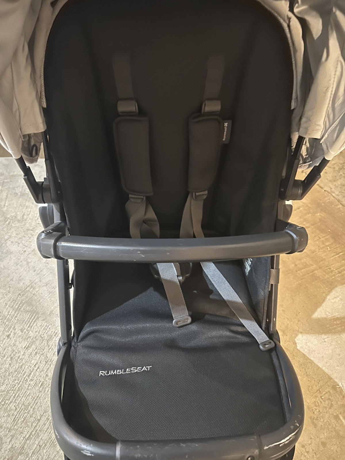 Read Description - Uppababy RumbleSeat V2+ Anthony Grey For Vista Stroller