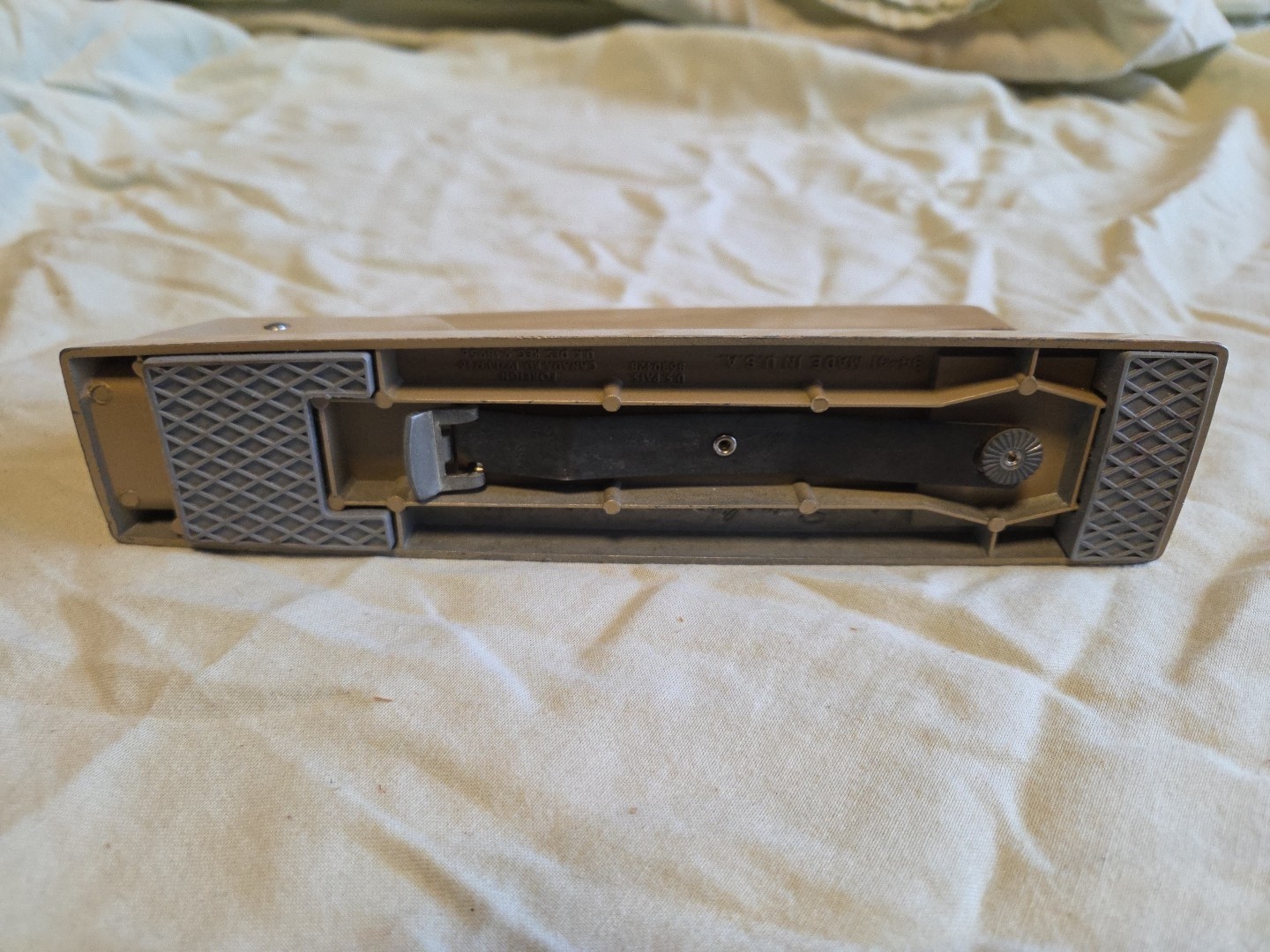 1960s Paper Stapler 747 Swingline 8" Brown Tan 94-41 Vintage USA Working Staples