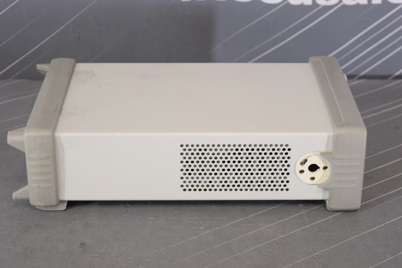 Agilent 33250A Function / Arbitrary Waveform Generator, 80 MHz