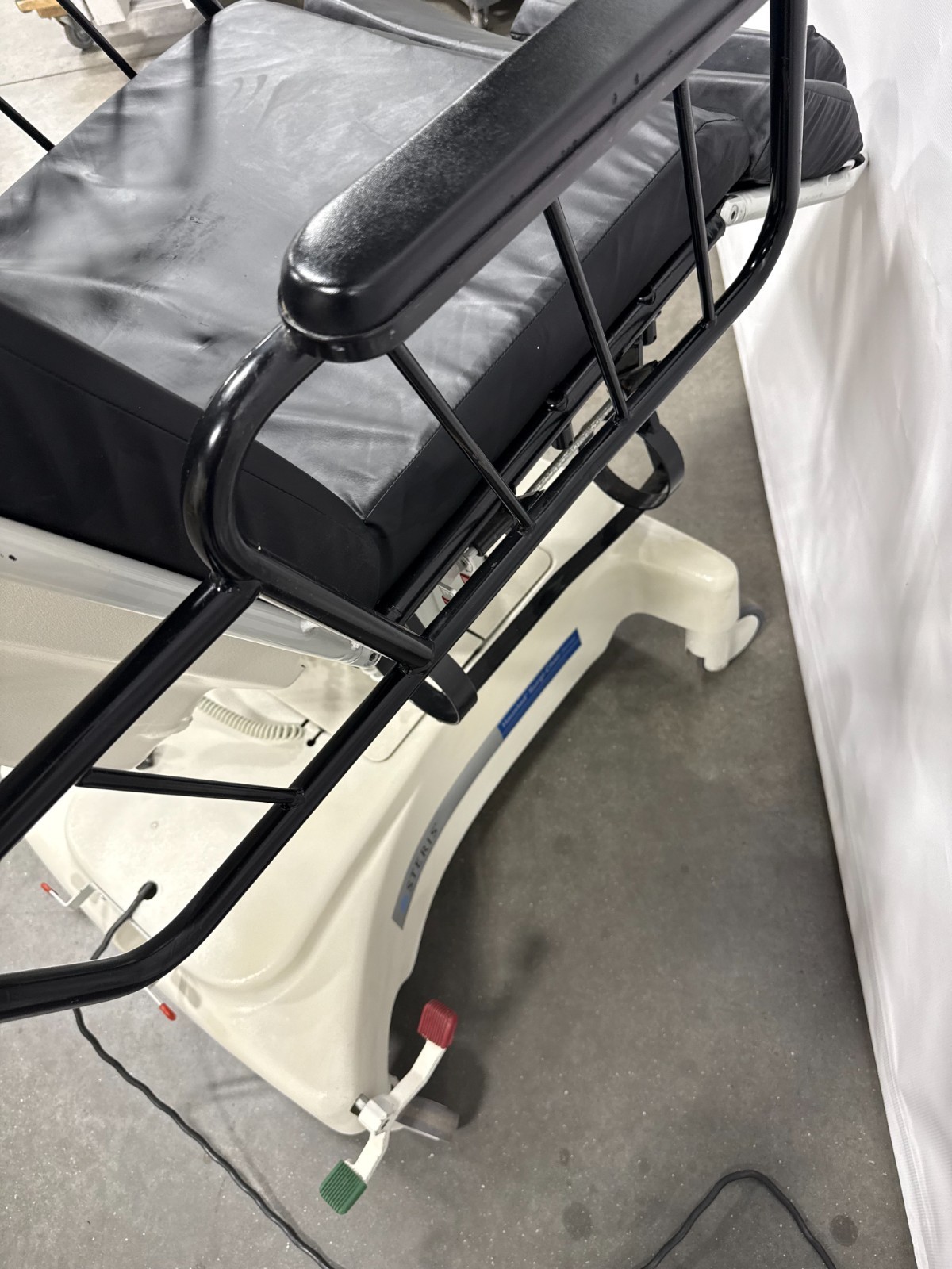 Steris Hausted Stretcher Surgi-Chair