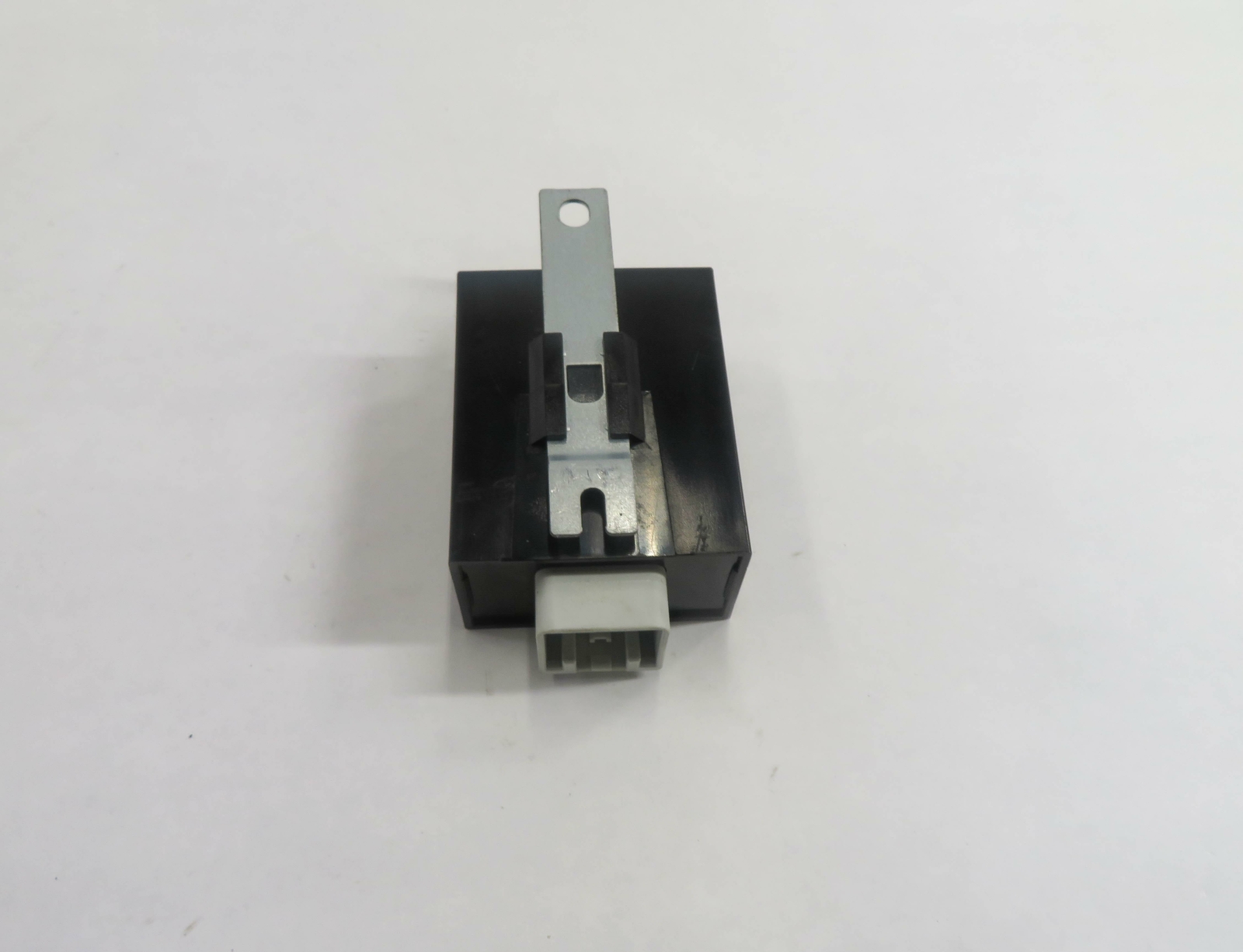 2017 RANGE ROVER EVOQUE (L538) WINDSHIELD WIPER CONTROL MODULE