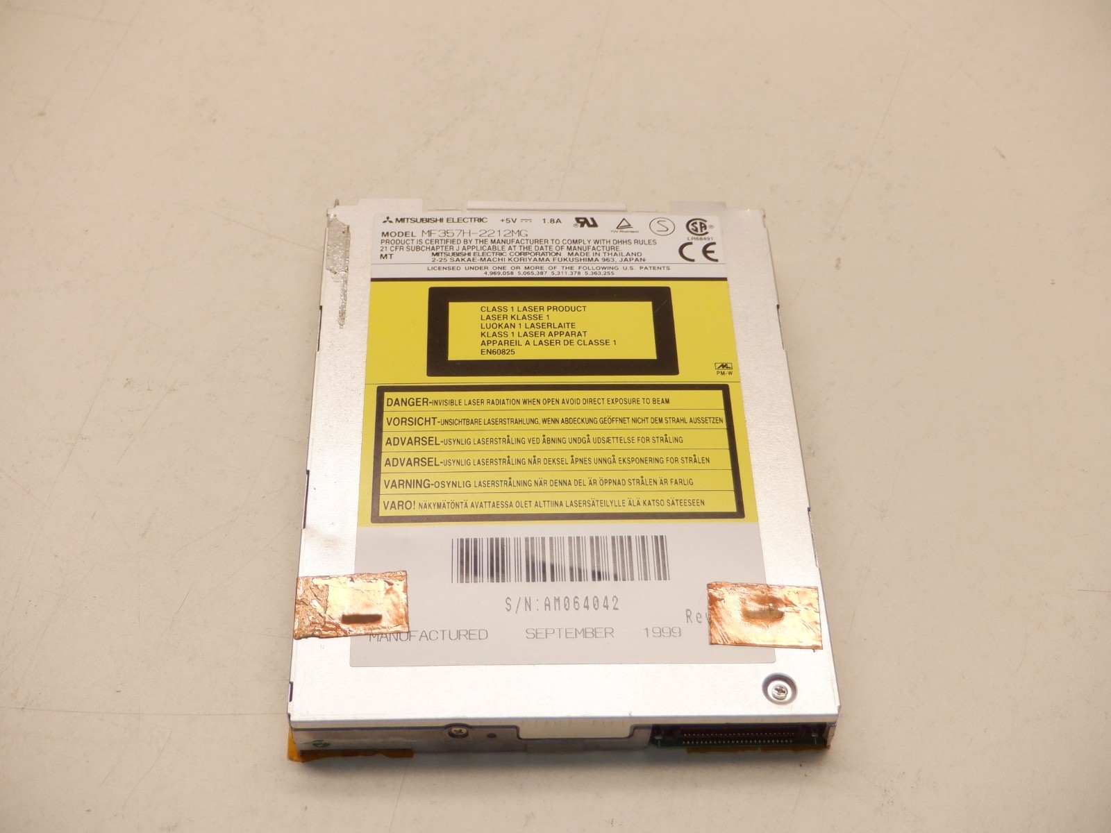 MITSUBISHI ELECTRIC MF357H-2212MG FLOPPY DISK DRIVE