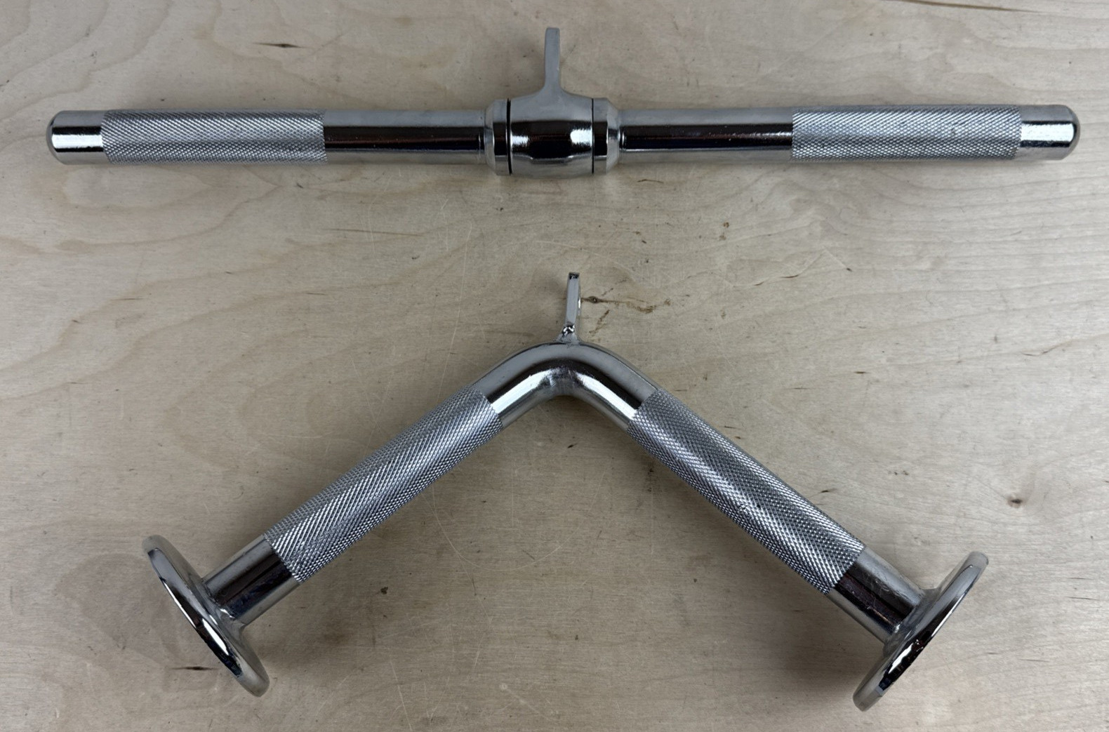 Lot of 2 Chrome Cable Machine Attachments V Row Handle Straight Rotating Lat Bar