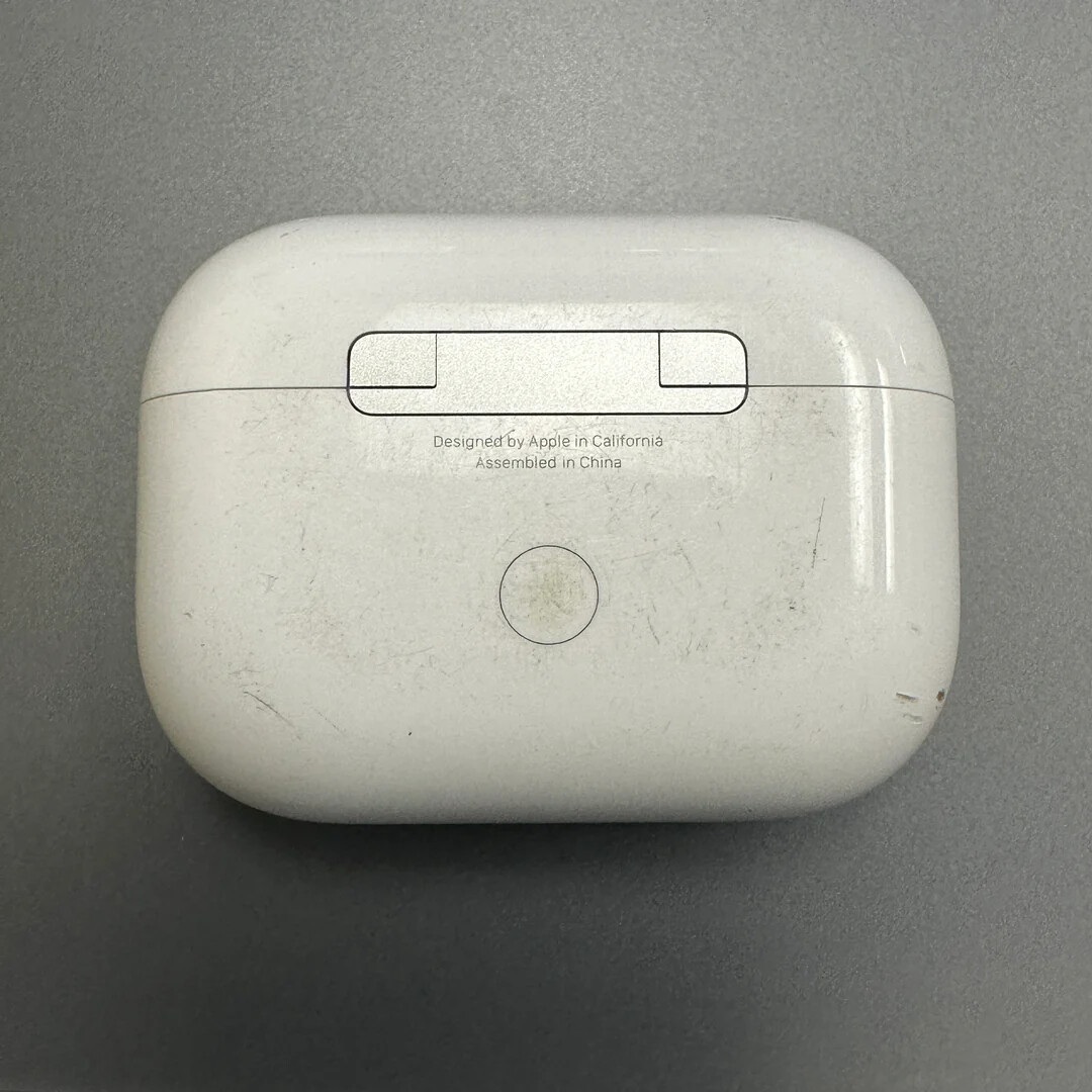 AirPods Pro Replacement Charging Case (2nd Generation) - Fair Condition