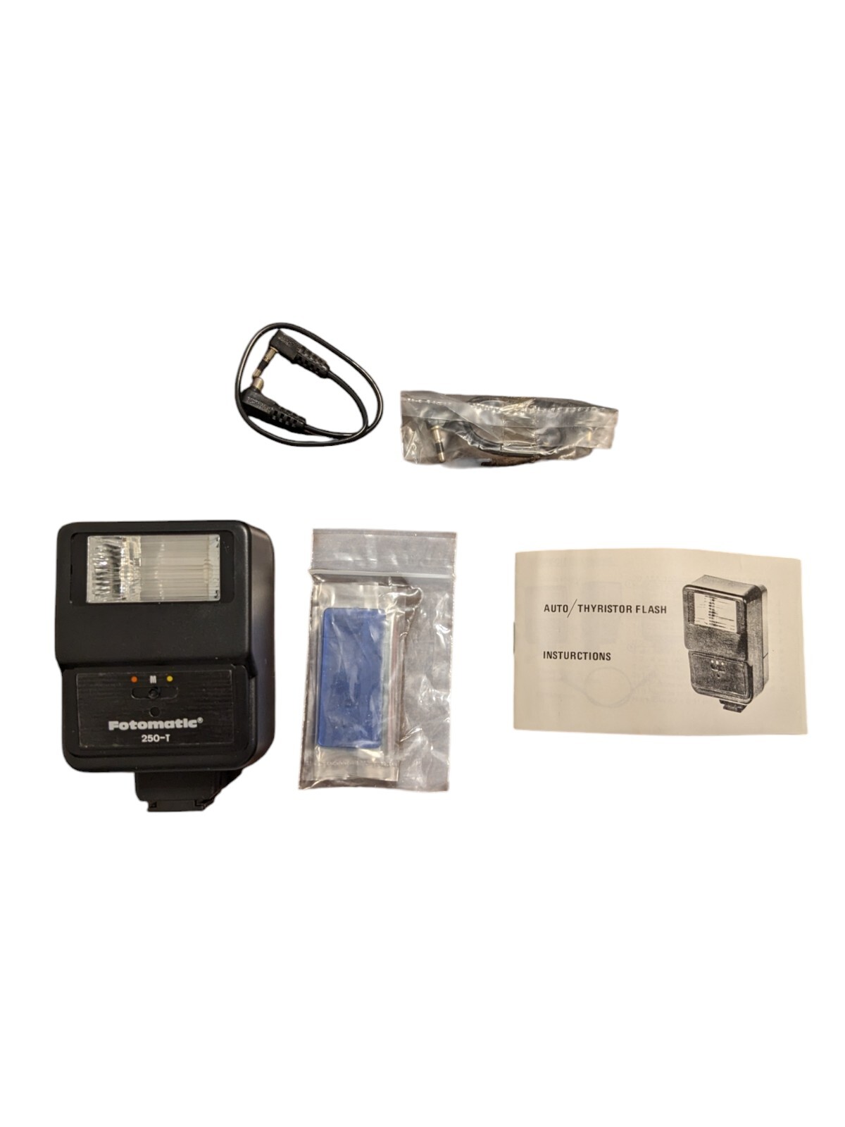 Fotomatic 250T Thyristor Electronic Flash Guide No. 25 (ASA 100m) X