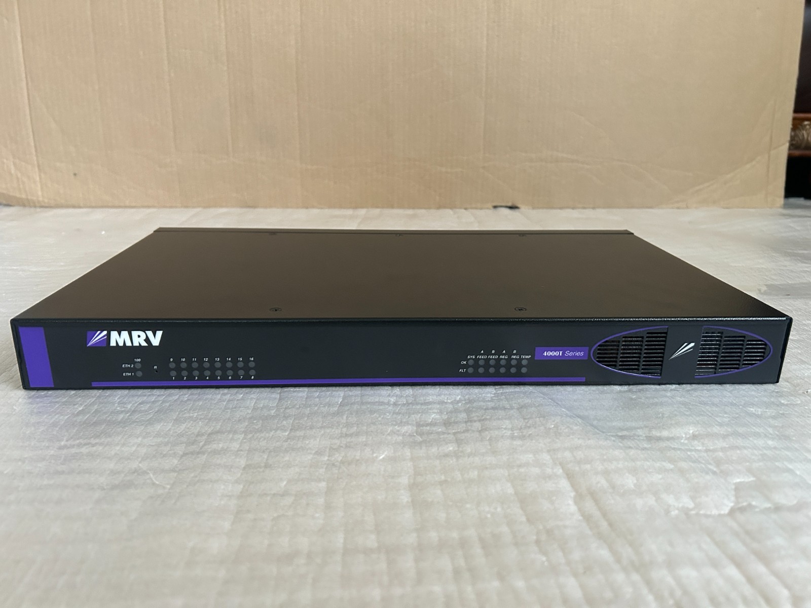 MRV LX-4016T-101AC Terminal Console Server 16 ports DUAL AC Power Serial **NEW**