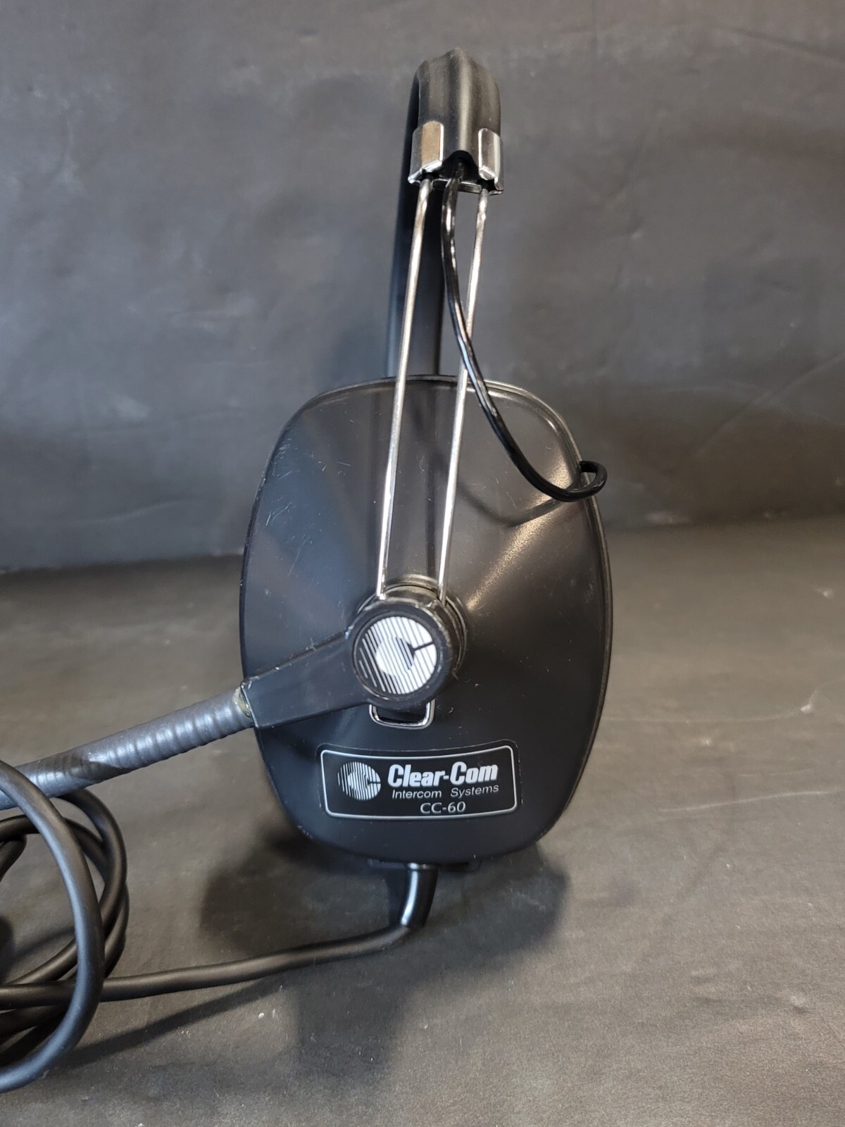 AS IS Clear-Com CC-60 Double Muff Over-Ear Headset with Microphone