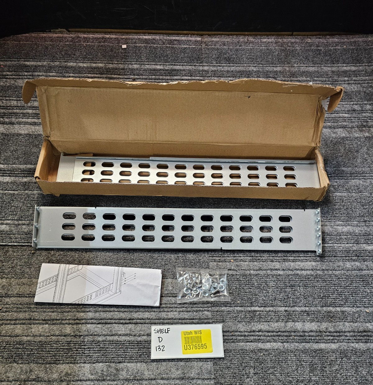 (QTY 2) Static Rack Rail For Smart-UPS 4-Post Rackmount 0M-756H