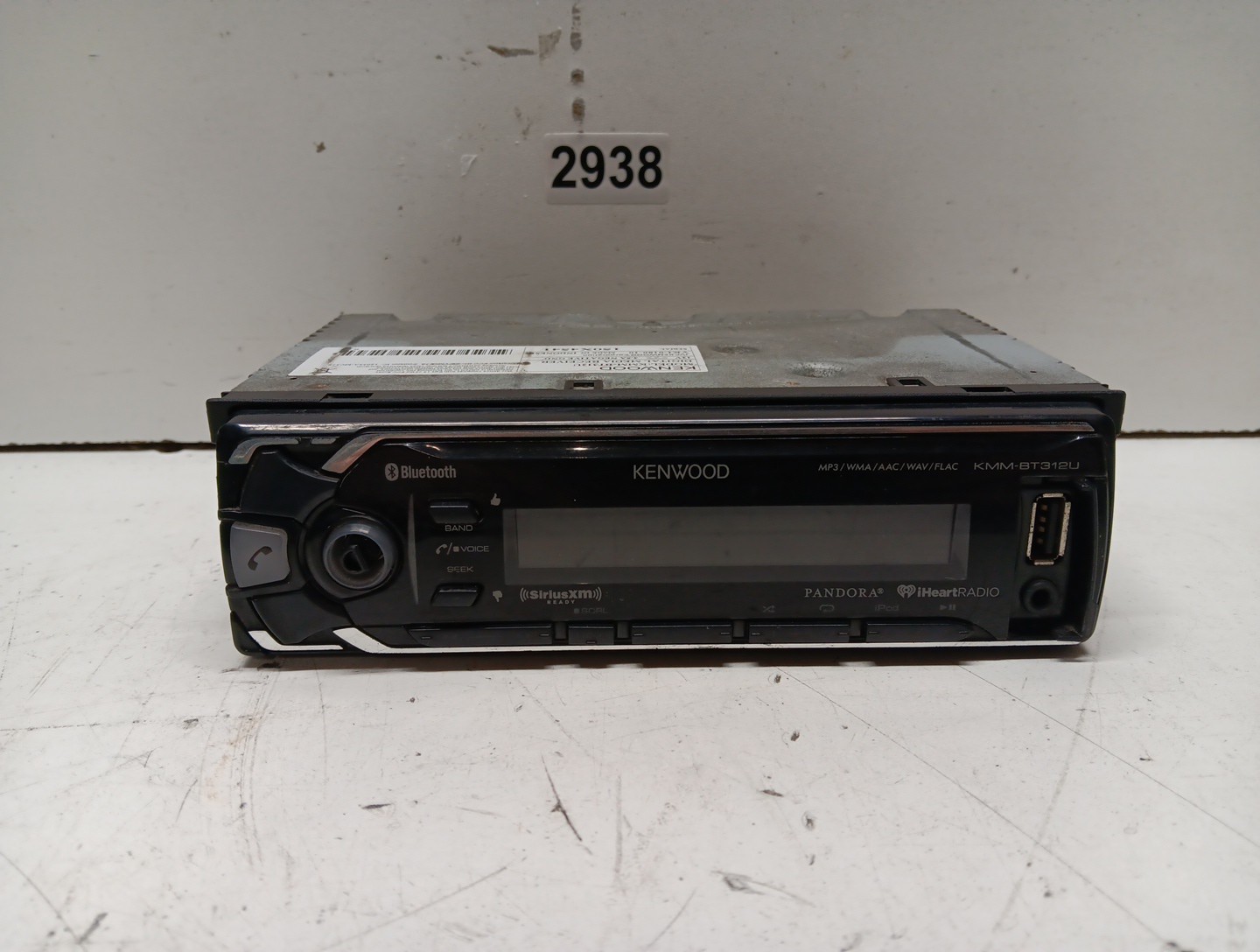 Kenwood KMM-BT312U Stereo For Peterbilt #2938