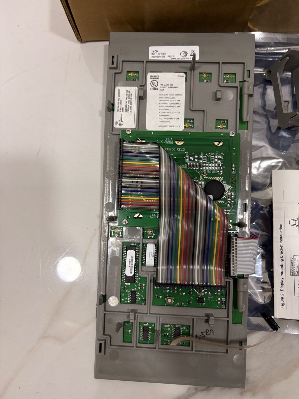 EDWARDS EST 3-LCD DISPLAY UNIT 3100586-EN REV 5