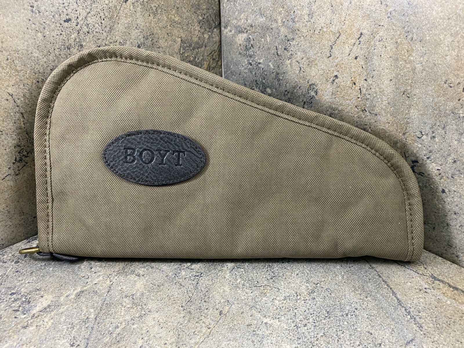 Boyt Harness Company Plantation Series Heart Shaped Pistol Case 12" Taupe PS62
