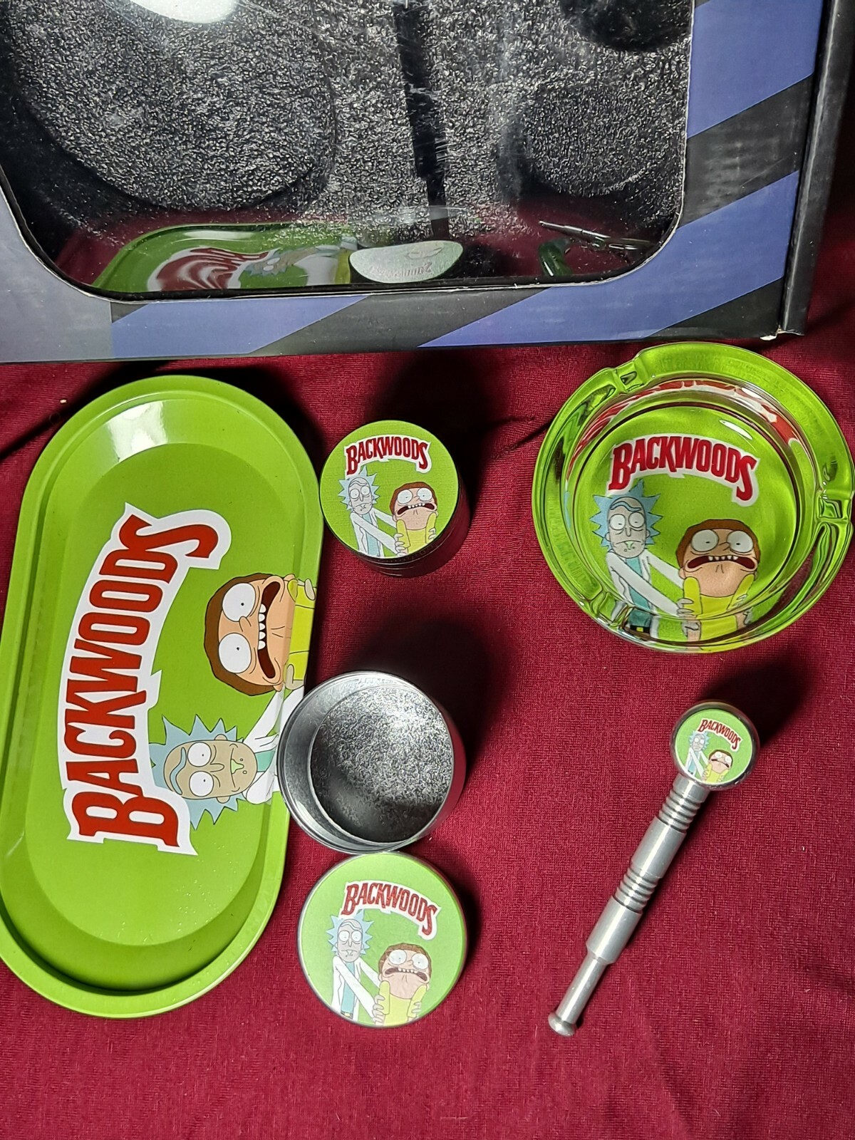 5 Pcs Smoker's Gift Set With Tray And Grinder