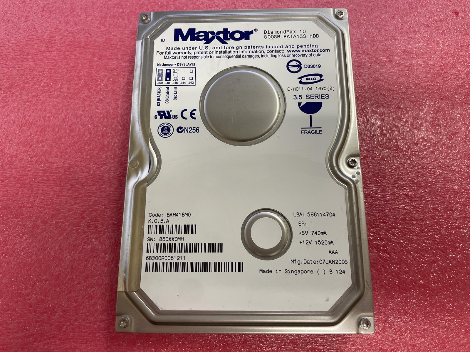 MAXTOR DIAMONDMAX10 6B300R0 300GB PATA133 3.5 HDD