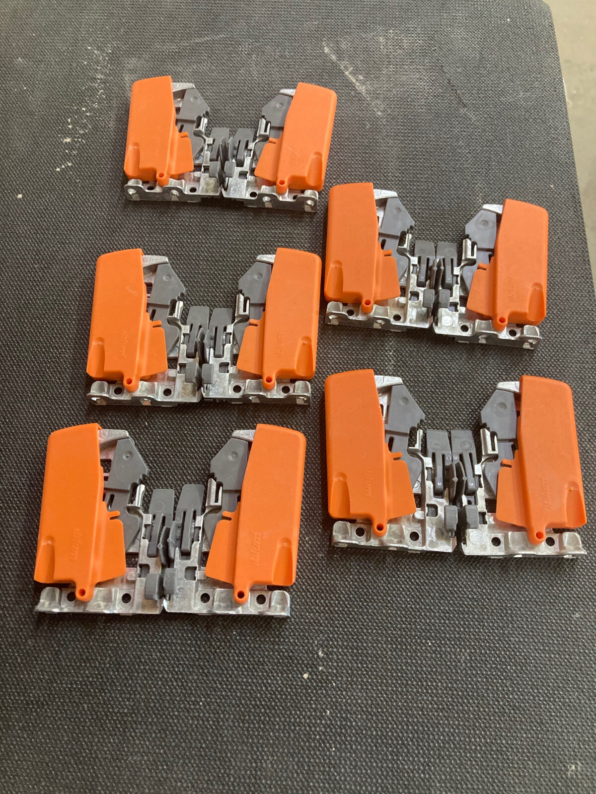 Blum locking device T51.1700.04, 5 sets R & L, 2-way adjustment.