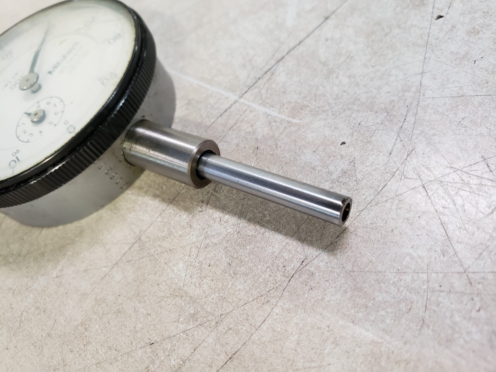 MITUTOYO 2416-10 DIAL INDICATOR READ AD