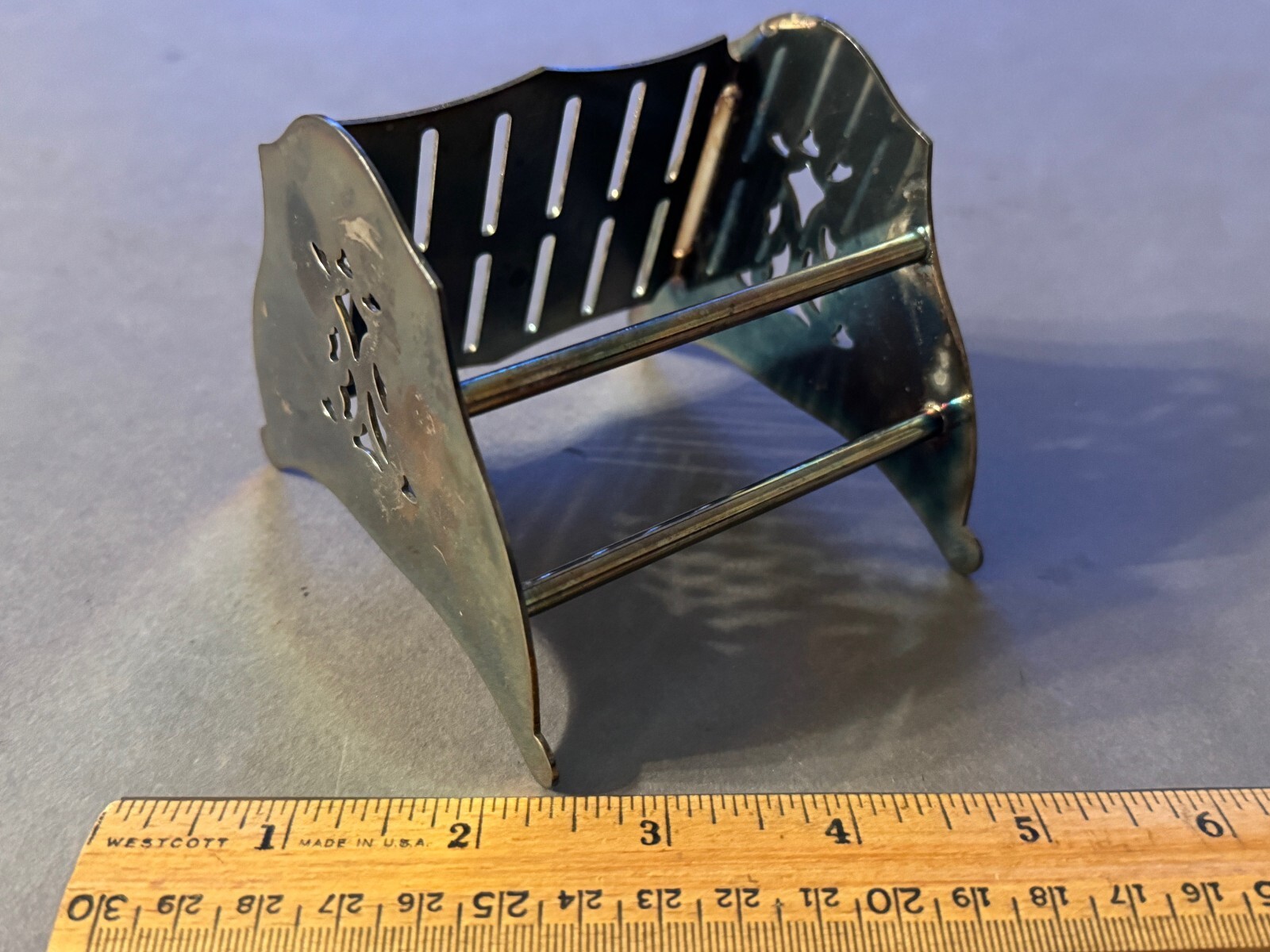 WA ITALY MARKED PIERCED SILVERPLATE FORMAL MULIT SLOT KNIFE REST HOLDER VINTAGE