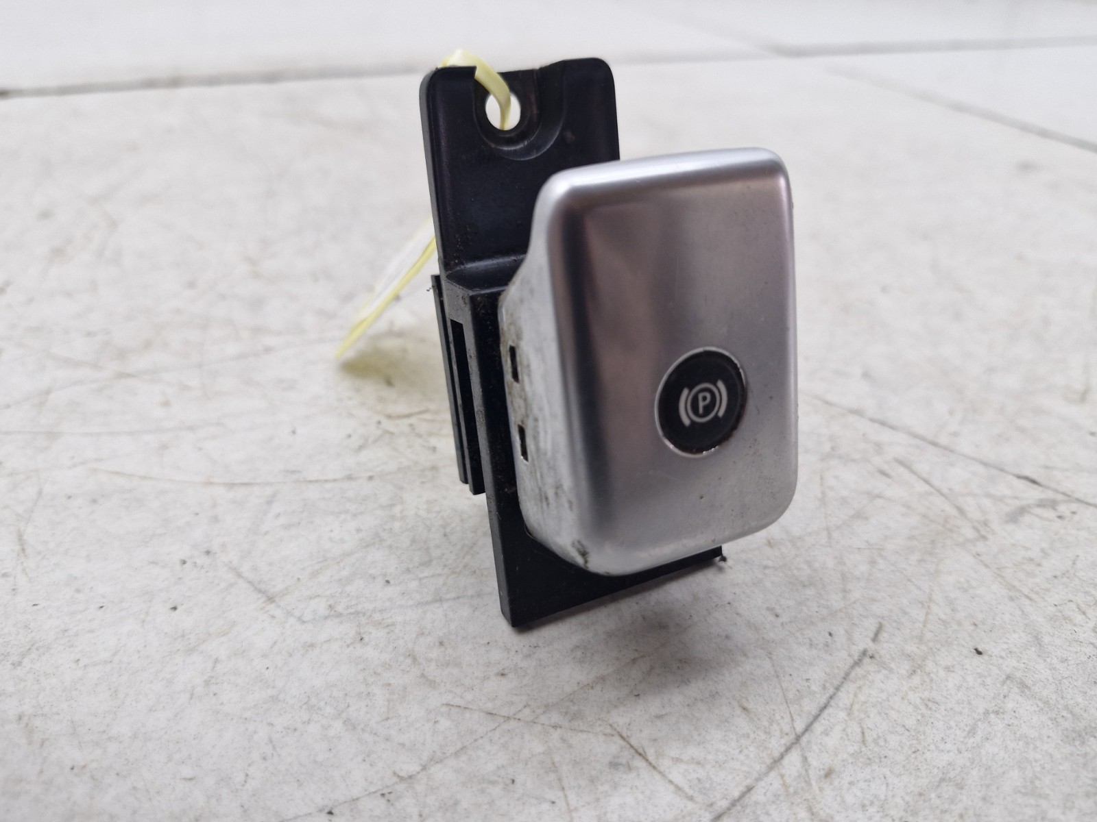 Land Rover Discovery 4 L319 Electric Handbrake Parking Switch AH22-15K850-AC