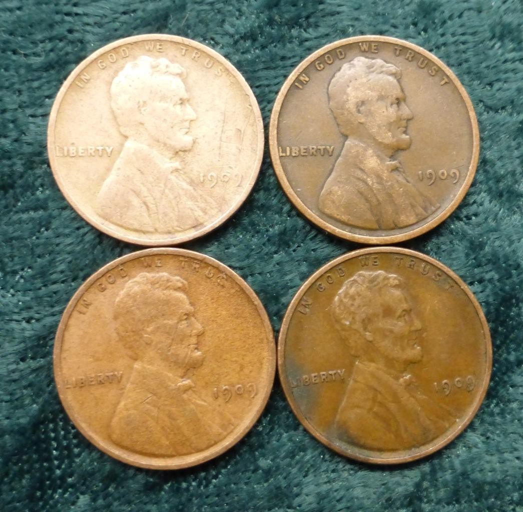 1909 & 1909 VDB, 4 United States of America 1-Cent Coins, 4 Wheat Ear Cents