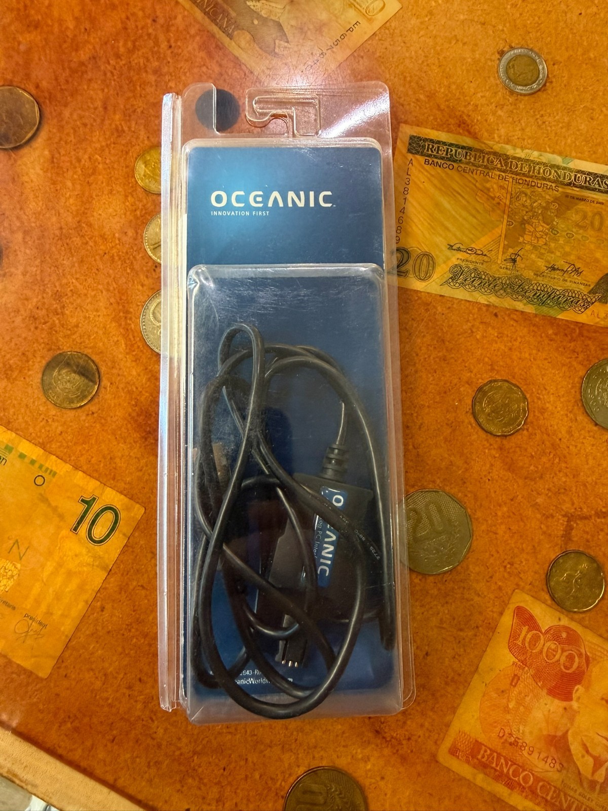 Oceanic Universal Oceanlog Download Cable 04.9600