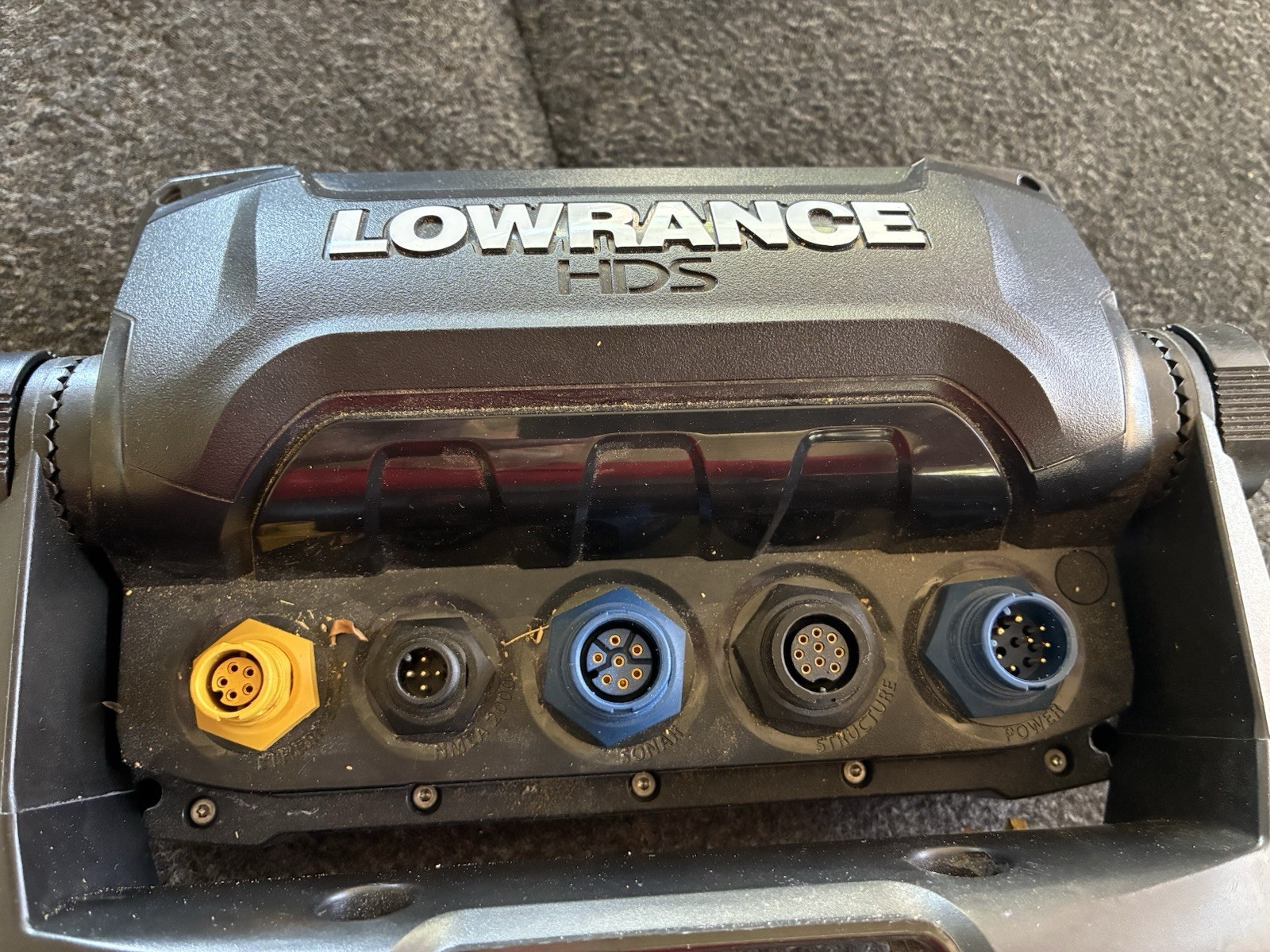 Lowrance HDS 7