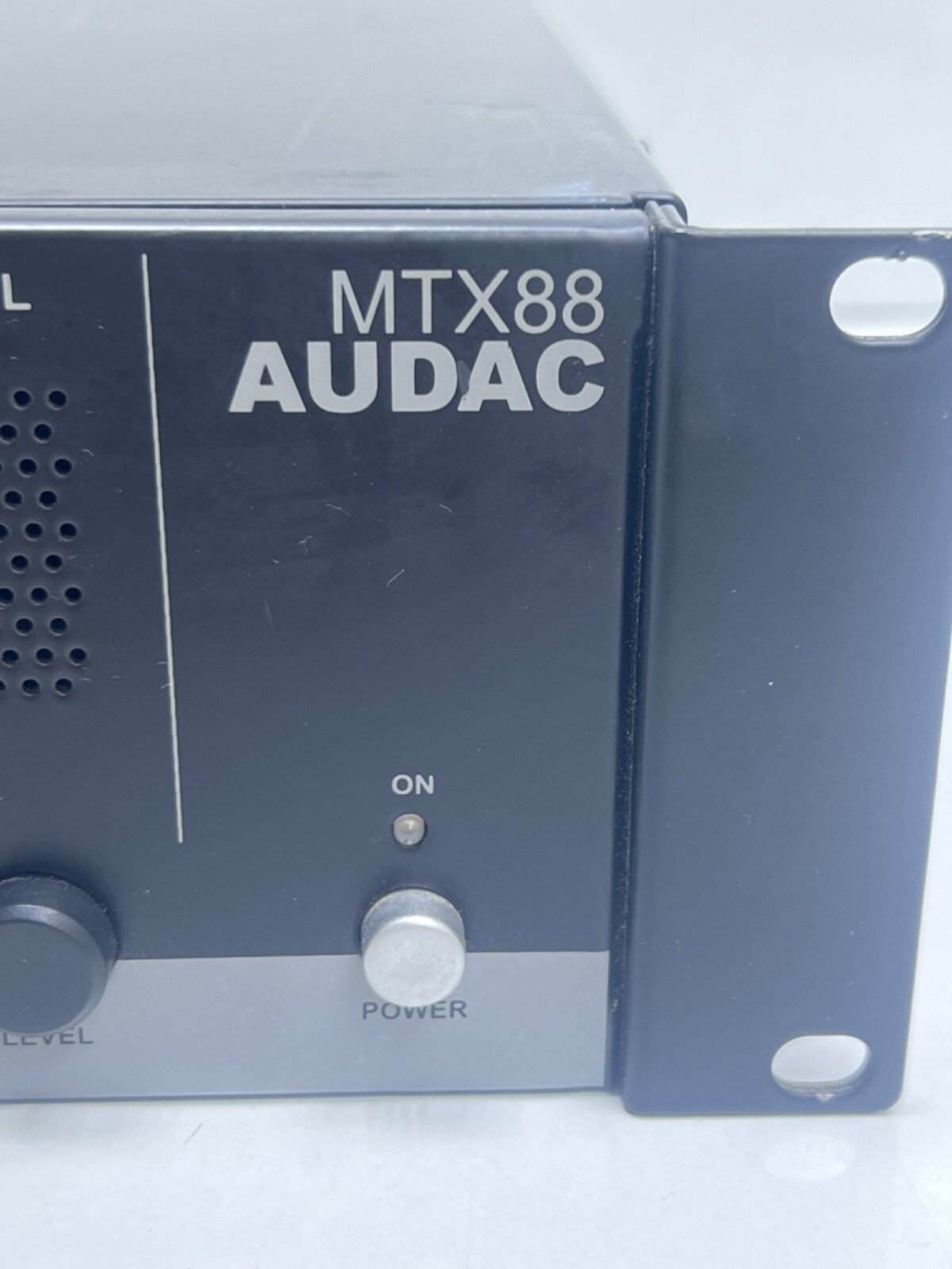 AUDAC MTX88 8-ZONE AUDIO MATRIX