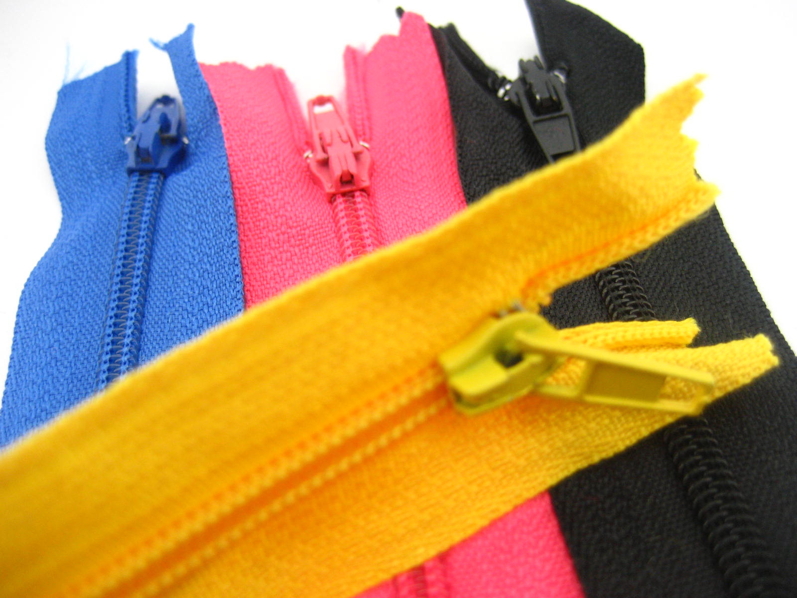 5 of closed zips dress trousers fastenings purse bag dress skirt doll toy zips