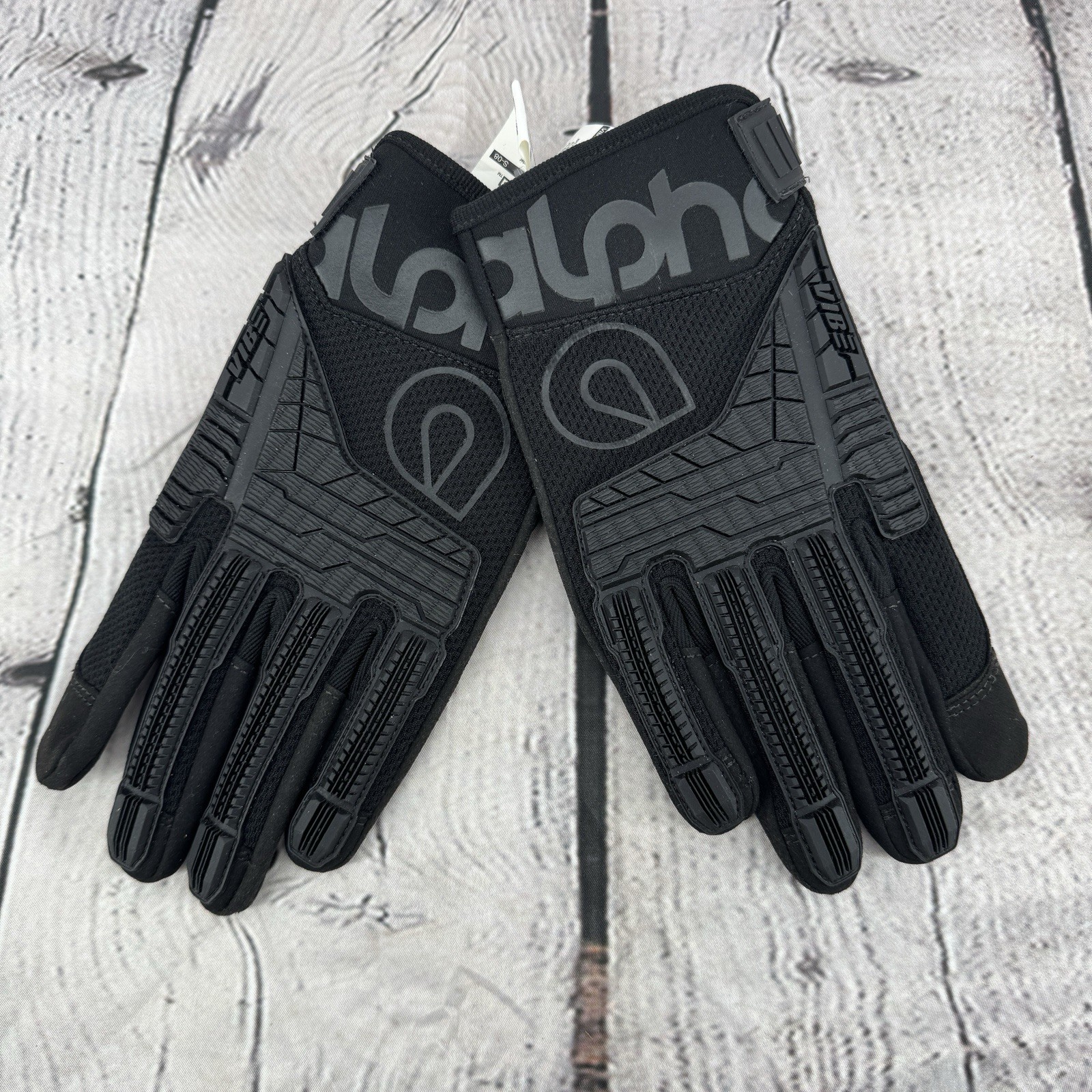 Alpha AG03-06 Vibe Mechanics Gloves Black Protect Knuckles Metacarpal Small S-08