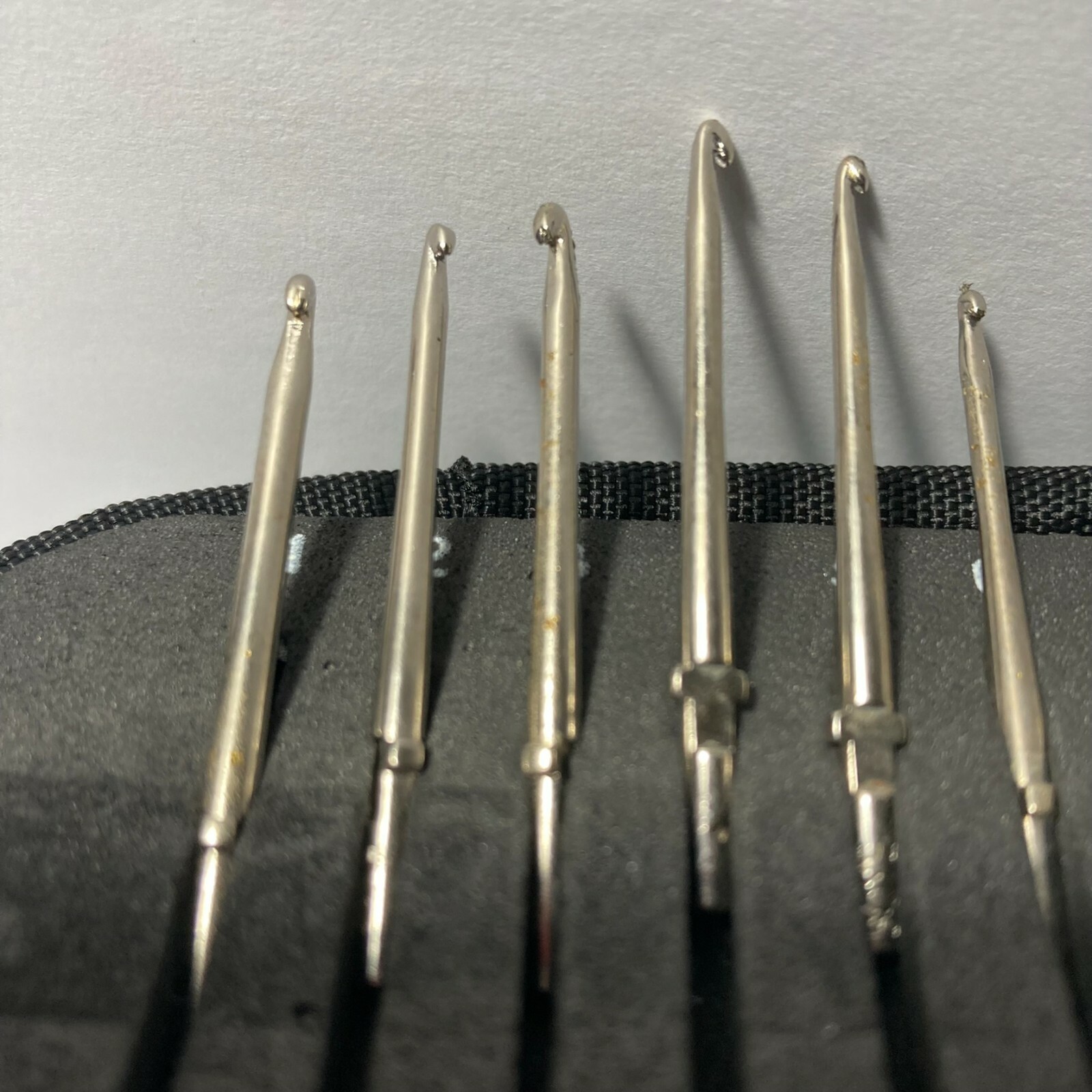 Boye Interchangeable Head Crochet Steel Hook Set Sizes 1 - 14 Zipper Case