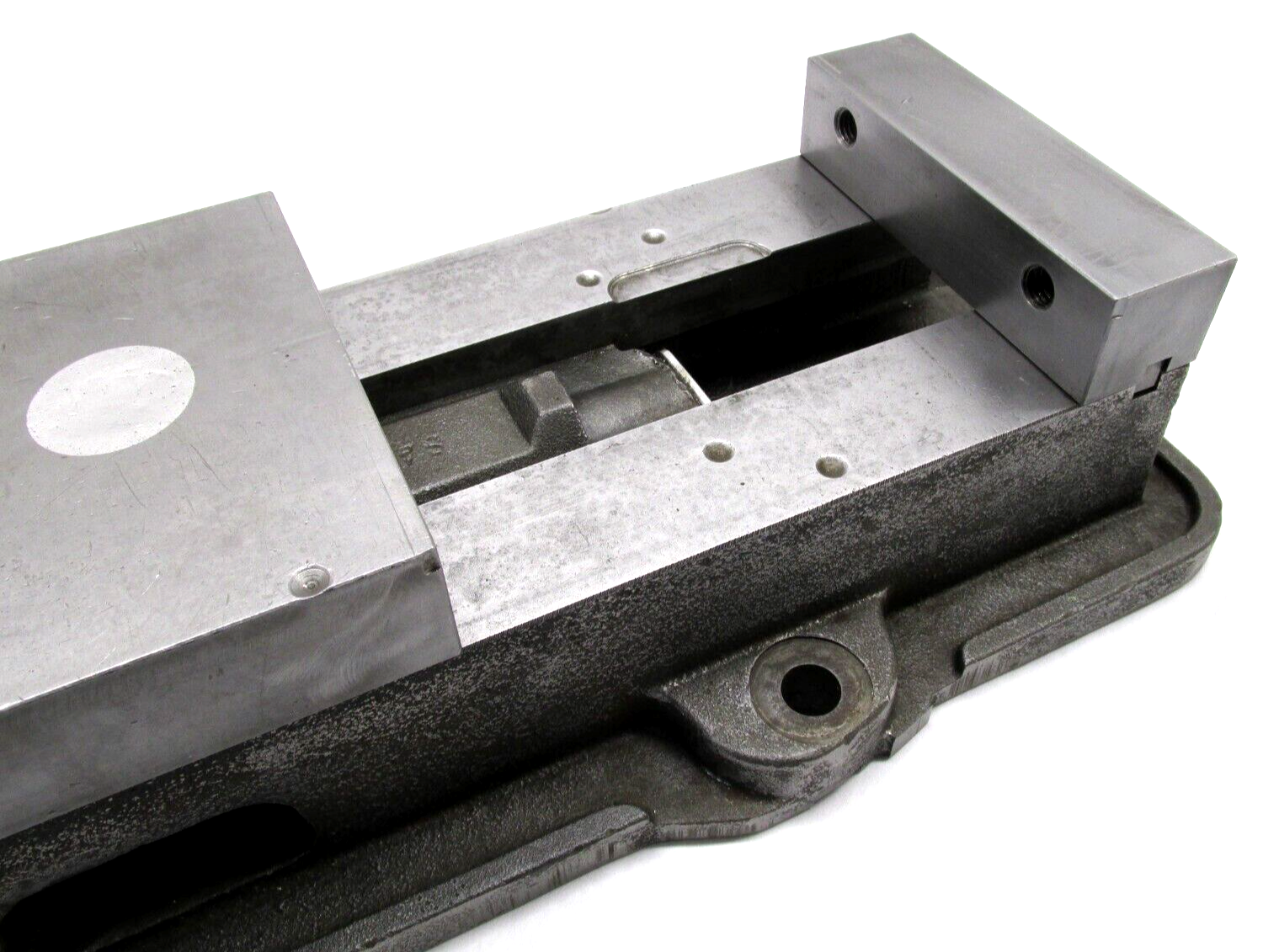 KURT ANGLOCK 6" MILLING MACHINE VISE - #D60