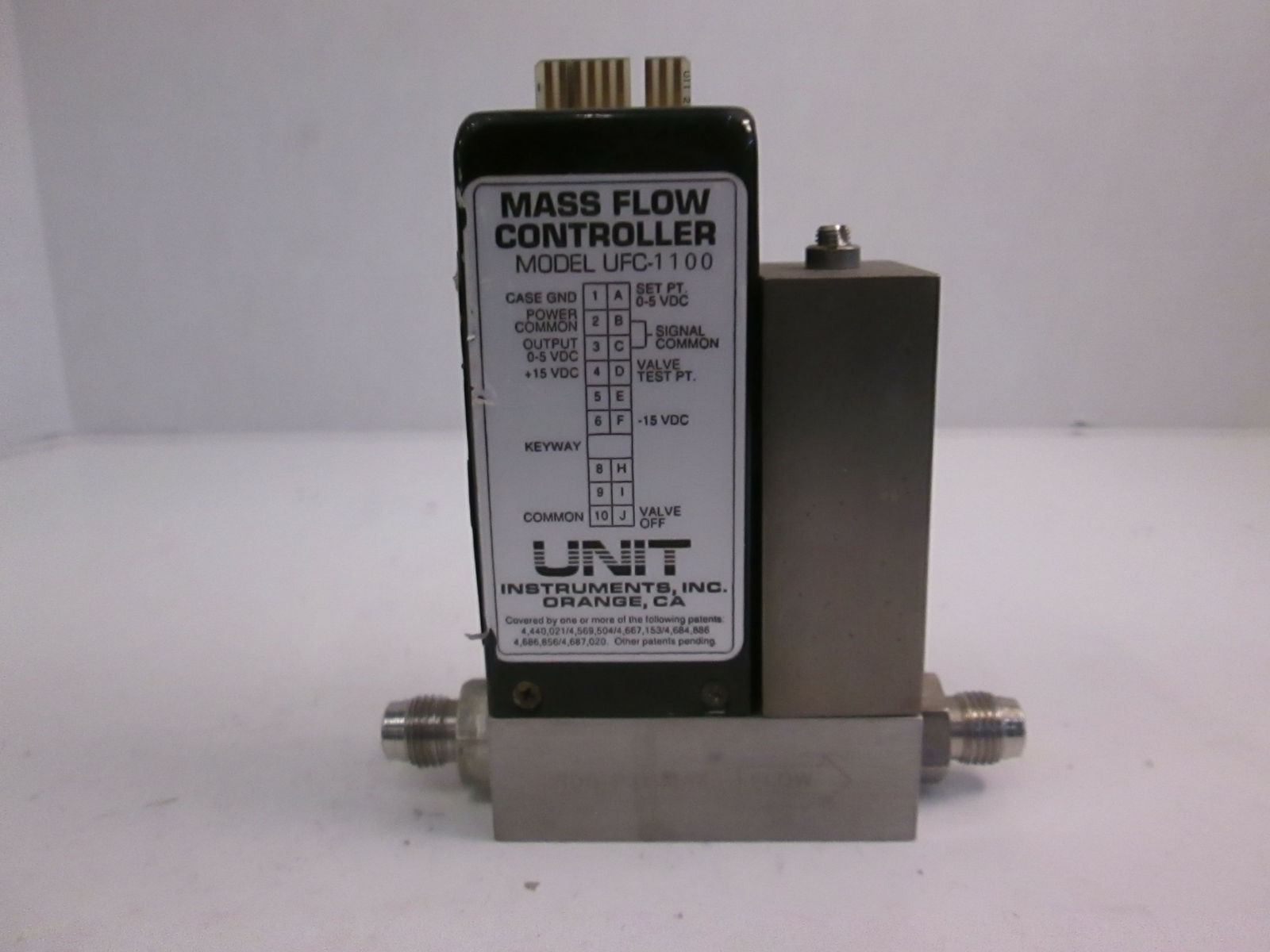 Unit UFC-1100 Mass Flow Controller, O2, 10 SLM, Used