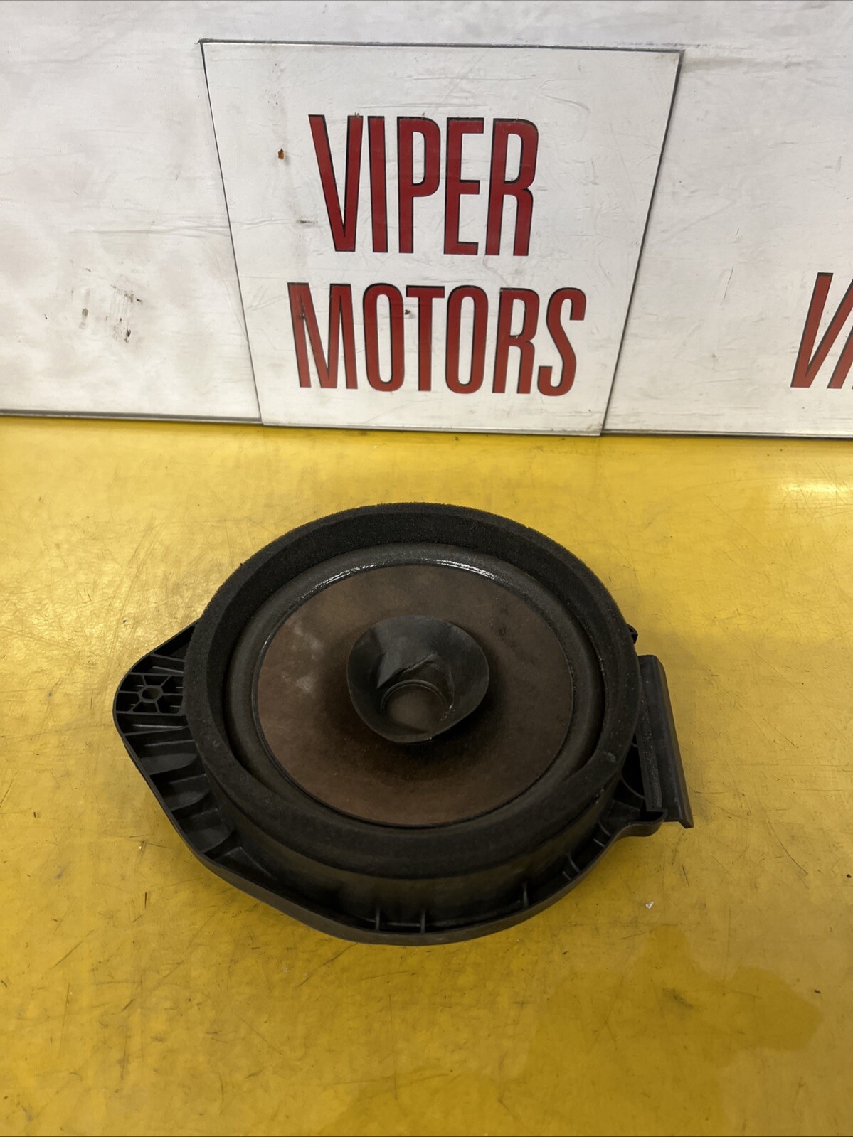Vauxhall Astra J Speaker Rear Door Drivers Offside Or Passengers Nearside MK6