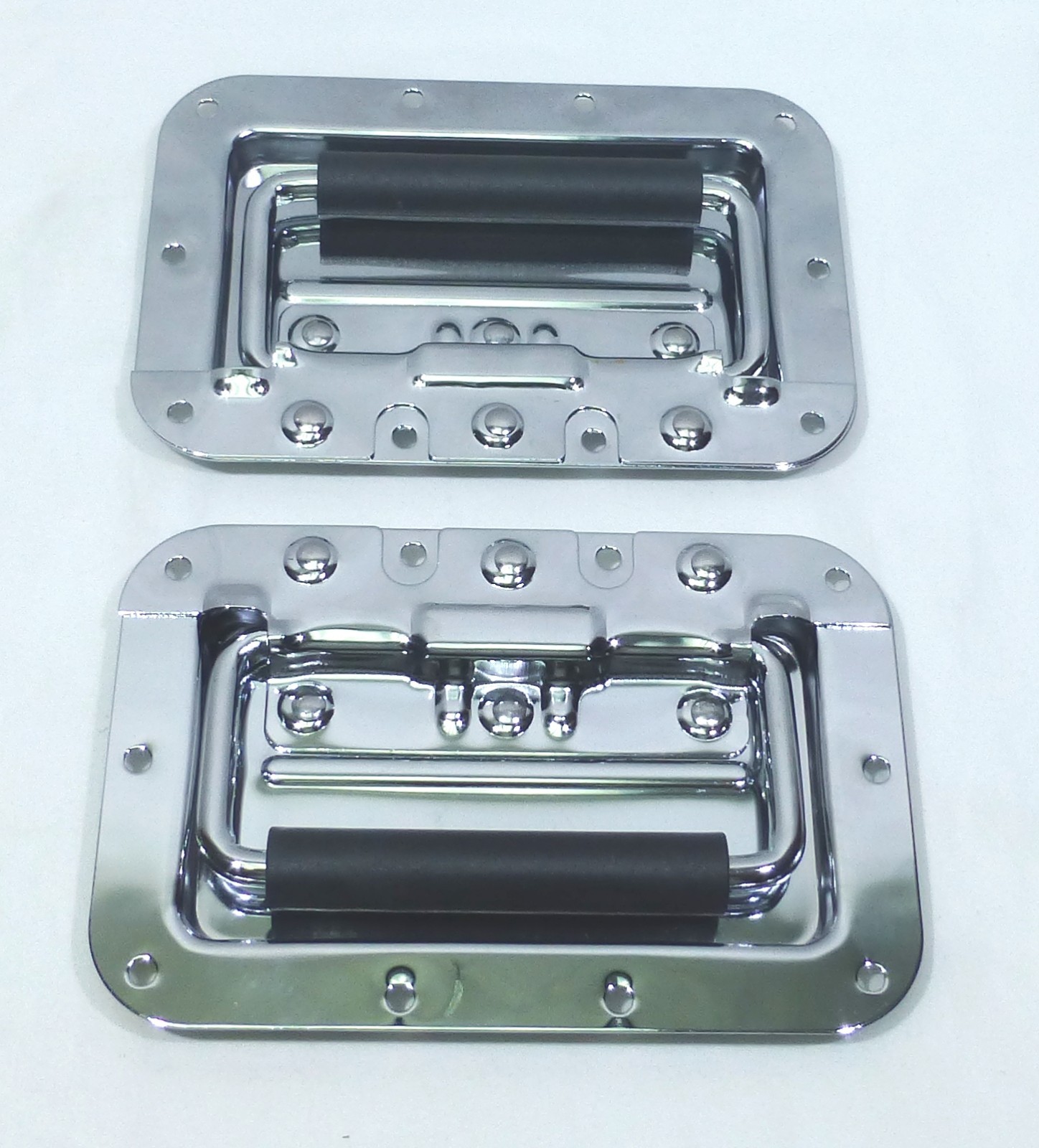 (2)Two Medium Chrome Plated Spring-Loaded Recessed Handles For ATA Road Cases.
