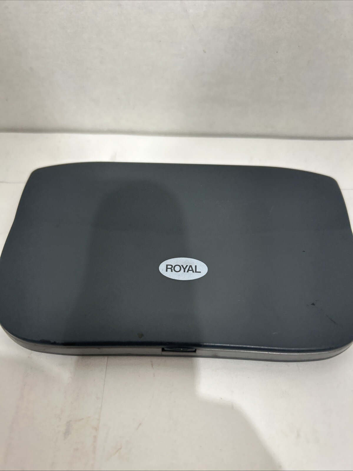 Royal Ideas dm4070R Personal Organizer