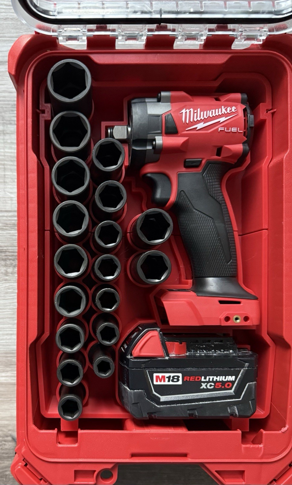 M18 Milwaukee Packout 1/2 Impact 2855-20 + Socket storage insert 48228435