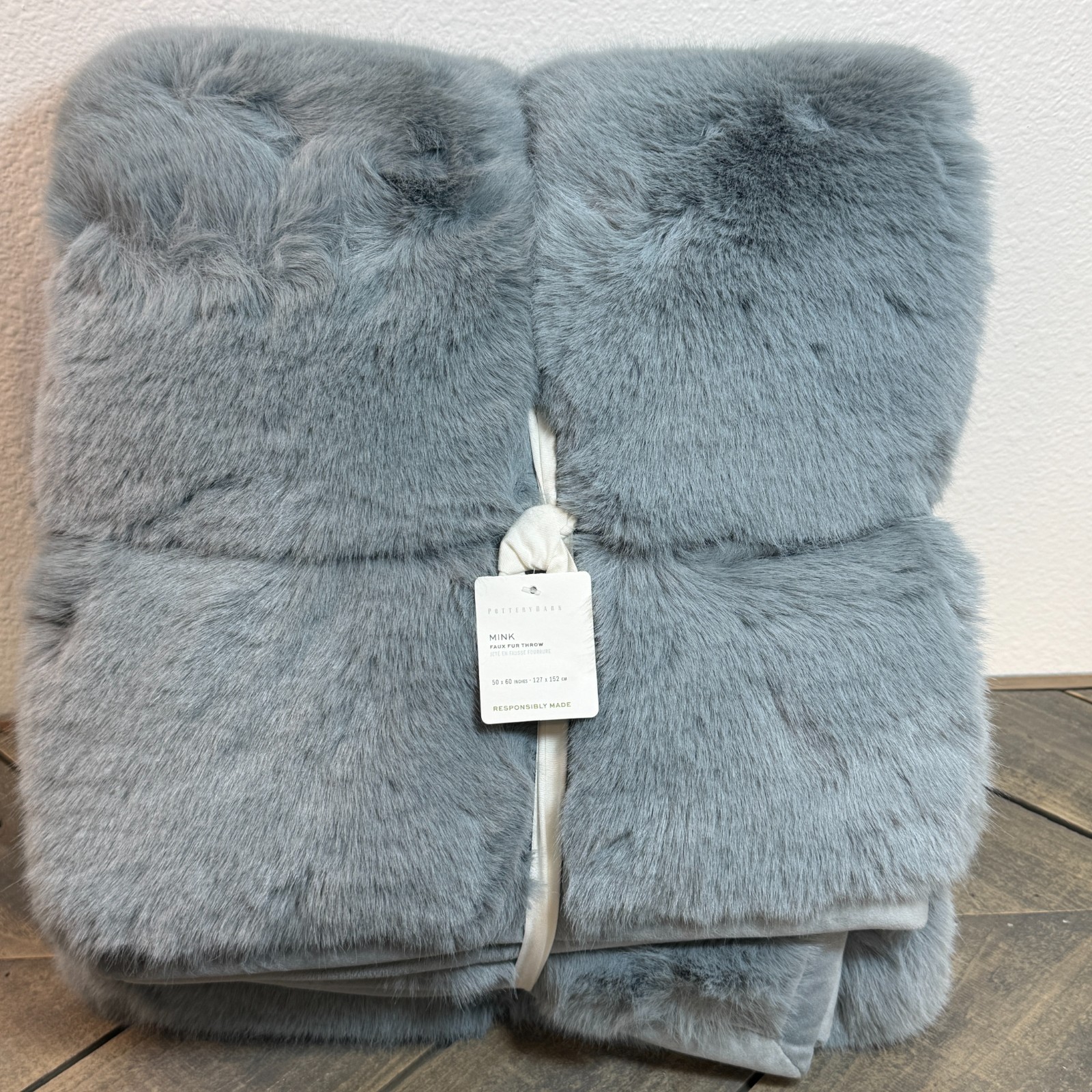 POTTERY BARN MINK FAUX FUR THROW BLANKET 50 X 60 ~ CLOUD BLUE