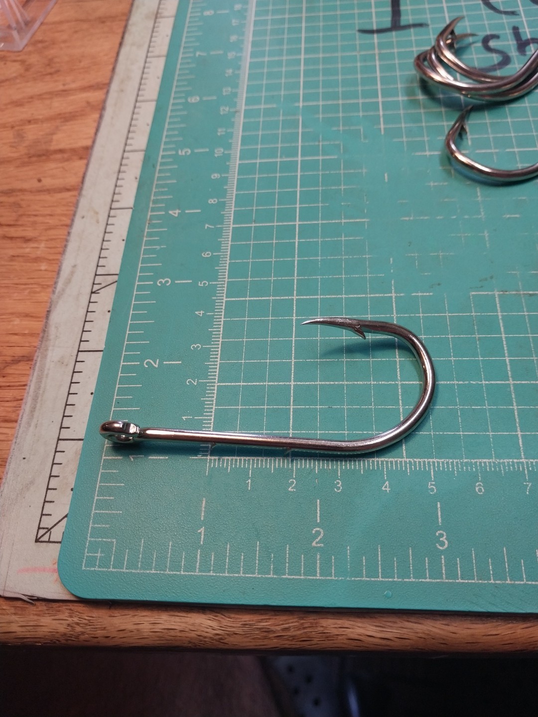 Eagle Claw Nickel 10/0 Tuff Hooks New