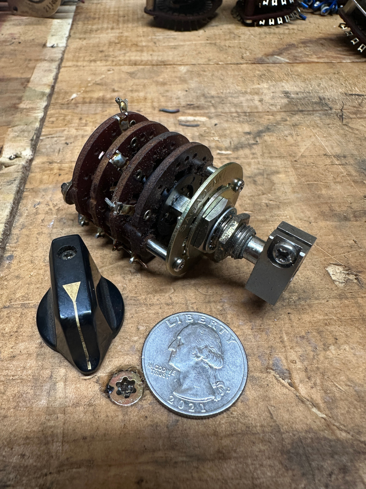 SAGADENKI OAK SWITCH ROTARY SWITCH 1 PCS.